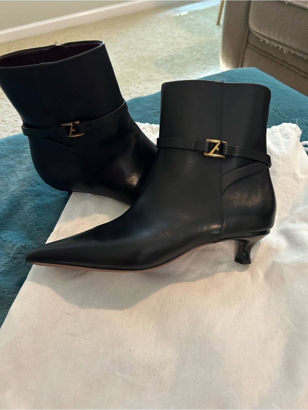 Franco Sarto Black Leather Pointed-Toe Ankle Booties with Gold Z Accent - Picture 2 of 7